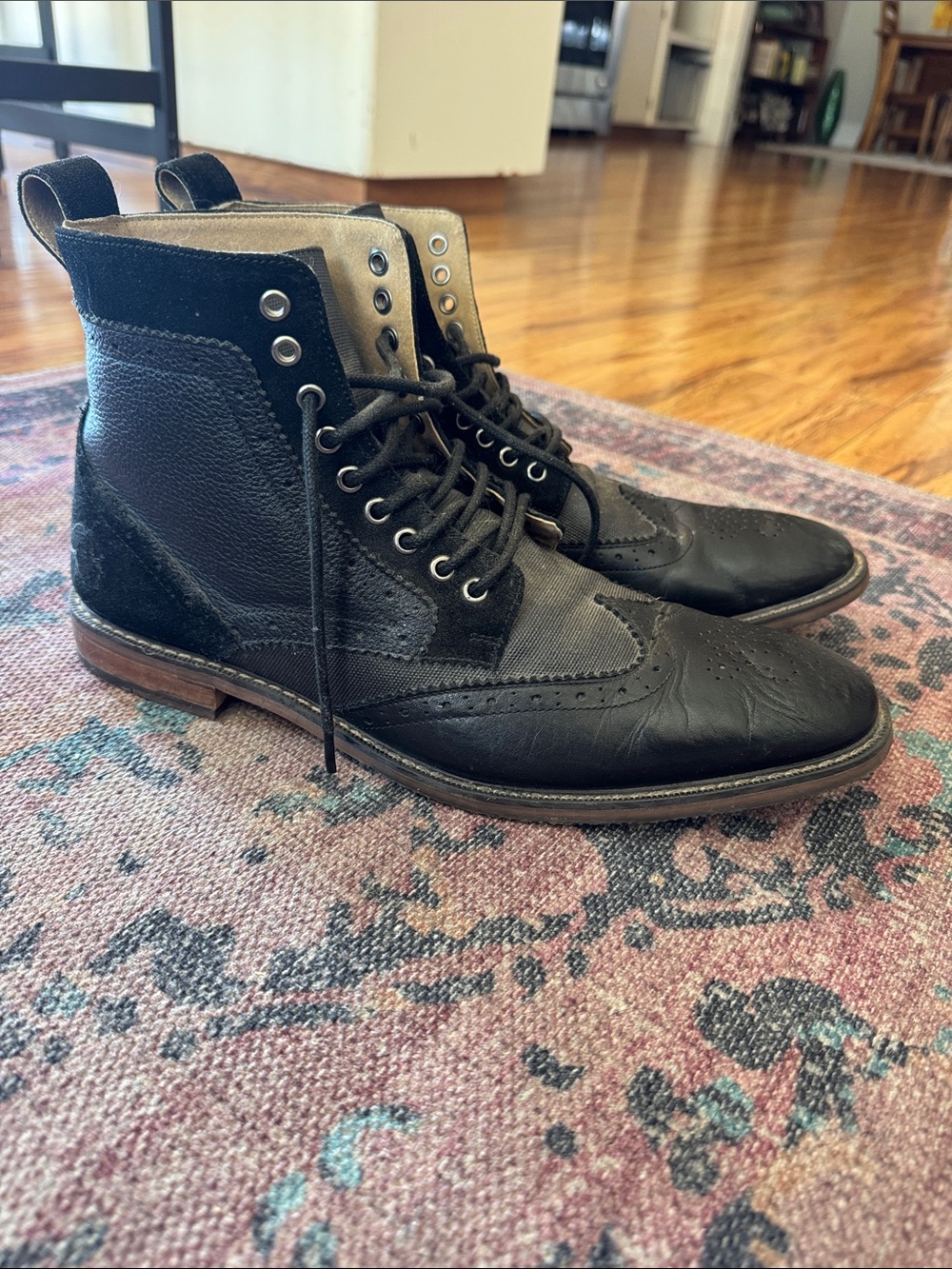 Stacy Adams Black Leather Wingtip Chukka Boots - Picture 2 of 10